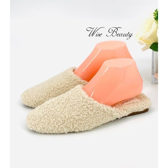 NEW Womens Margot Sherpa Mule Sz 9.5 Slip-On Cream Memory Foam Universal Thread - Picture 8 of 9